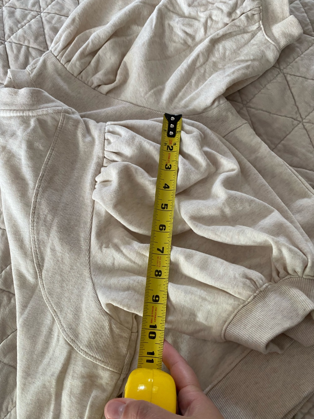 Maeve cream sweatshirt puff sleeve short sleeve top Large - Picture 13 of 13